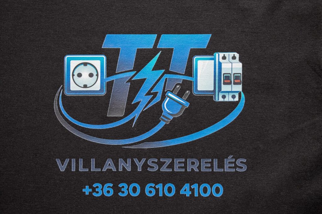 Céges póló villanyszerelőknek - TT Villanyszerelés
