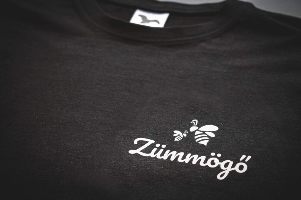 Zümmögő pékség céges póló