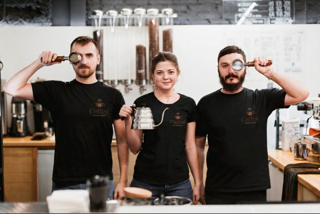 Vendéglátó munkaruha feliratozás